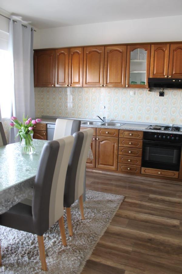 Apartments Renata Donji Seget Екстериор снимка